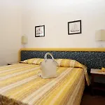 Royal Hills بيانو دي سورينتو