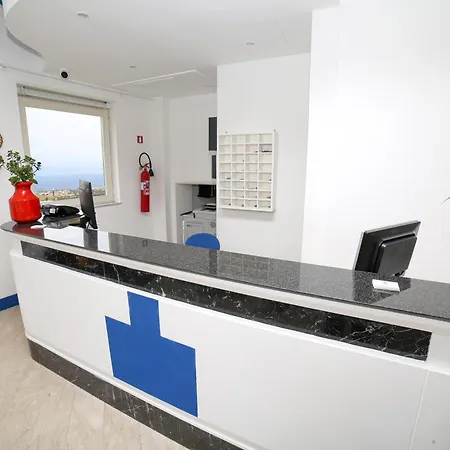 Royal Hills 4*
