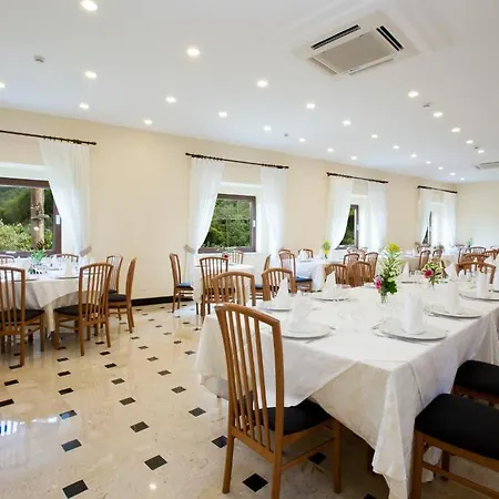 Royal Hills 4*